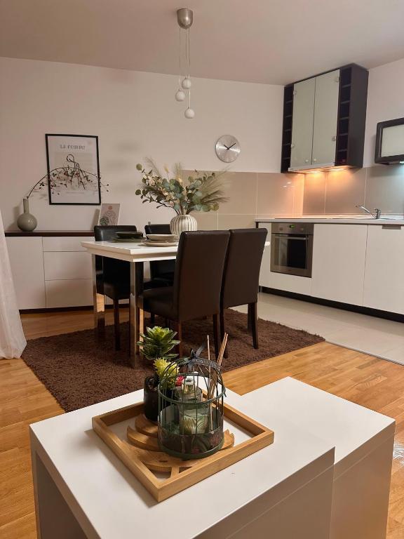 Apartman Floresta - In Front Of Japanese Garden, Enchanting Nature View, Spotless And Cozy Vrnjacka Banja Ngoại thất bức ảnh